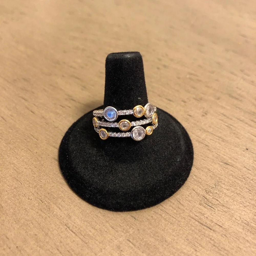 Jewelry - Elegant Gold and Silver Tone Rhinestone Fashion Ring